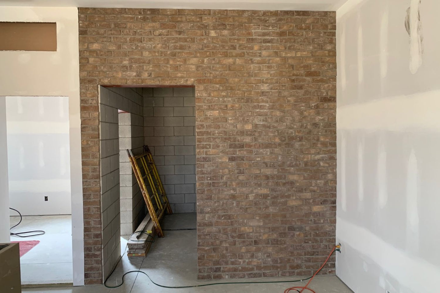 Black Bear Mountain Stone - Brick Veneer - Charleston
