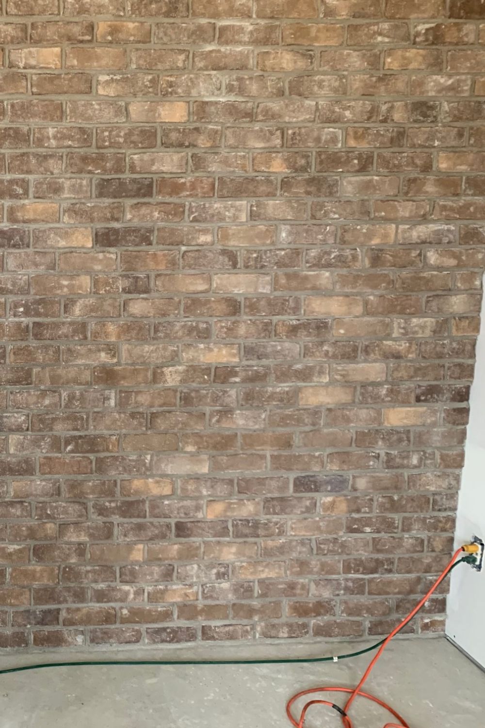 Black Bear Mountain Stone - Brick Veneer - Charleston