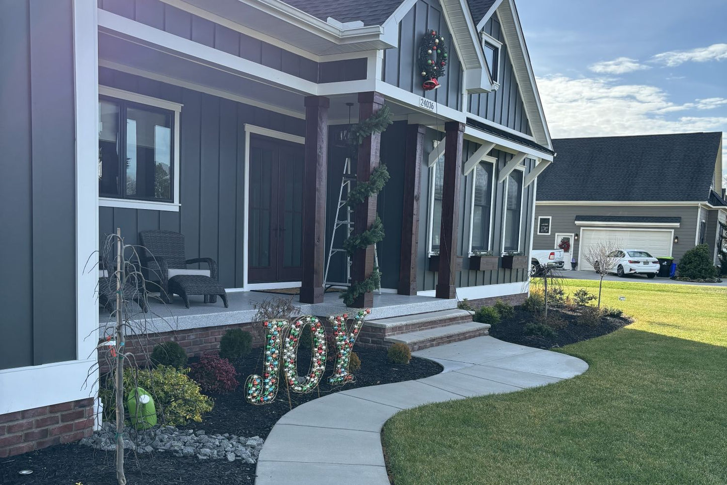 Black Bear Mountain Stone - Brick Veneer - Old Towne