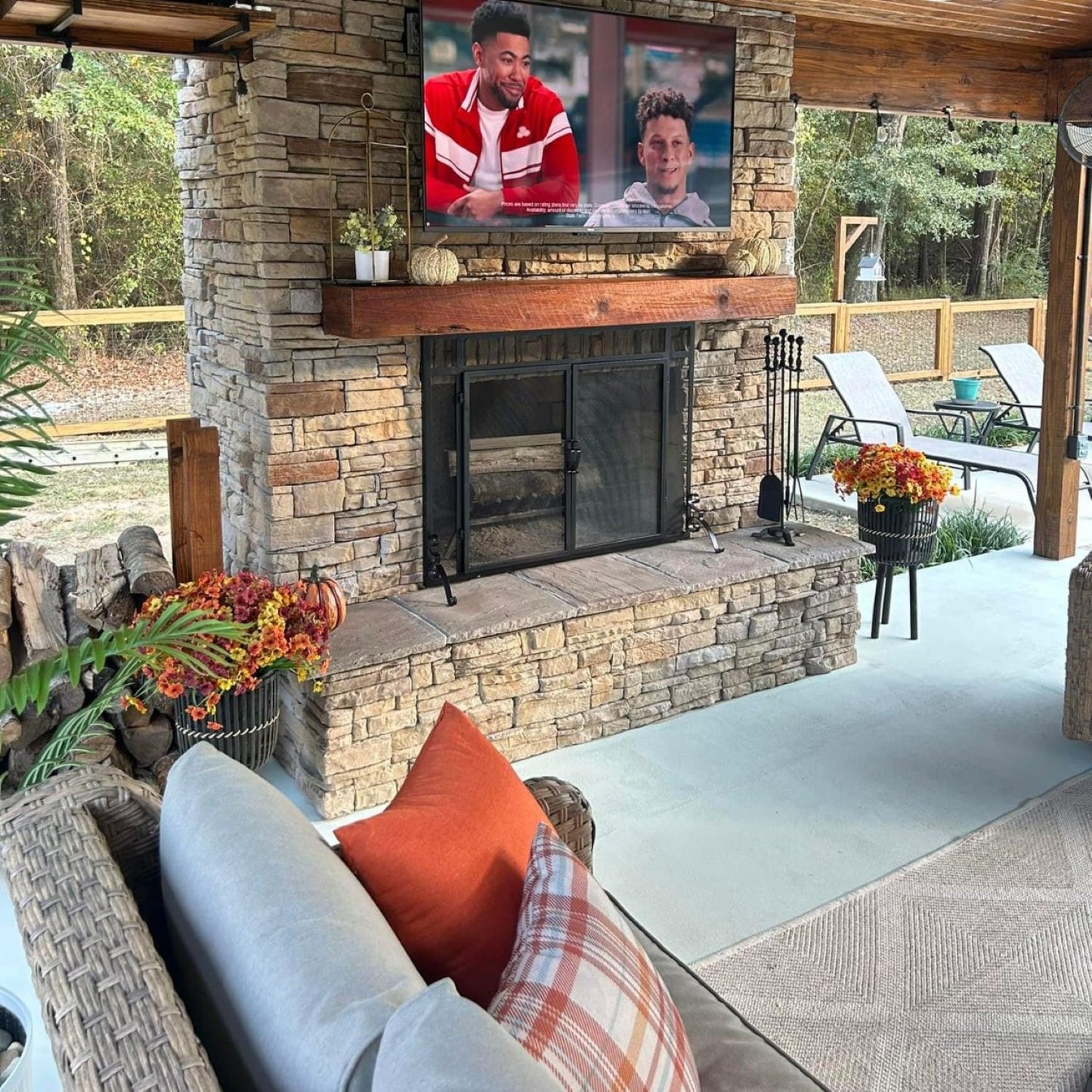 Black Bear Mountain Stone - Stone Veneer - Capstone / Hearthstone Adobe