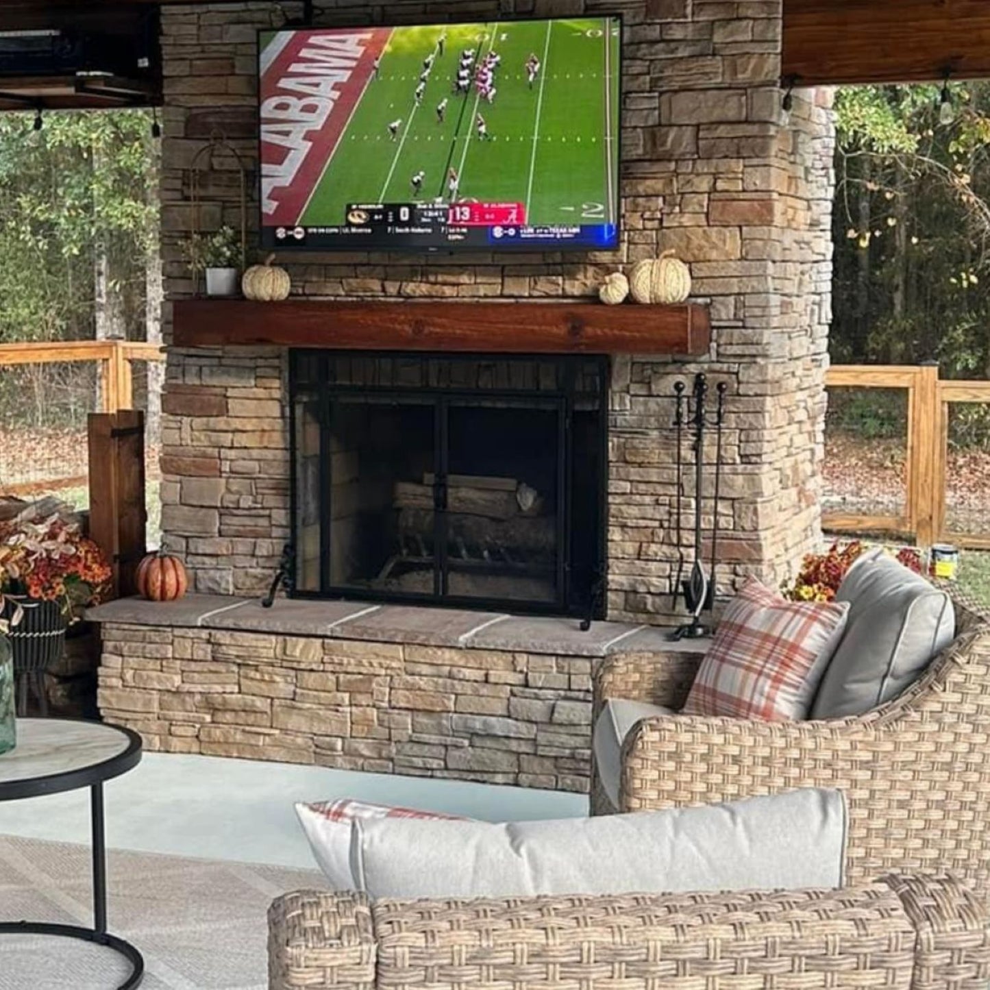 Black Bear Mountain Stone - Stone Veneer - Capstone / Hearthstone Adobe