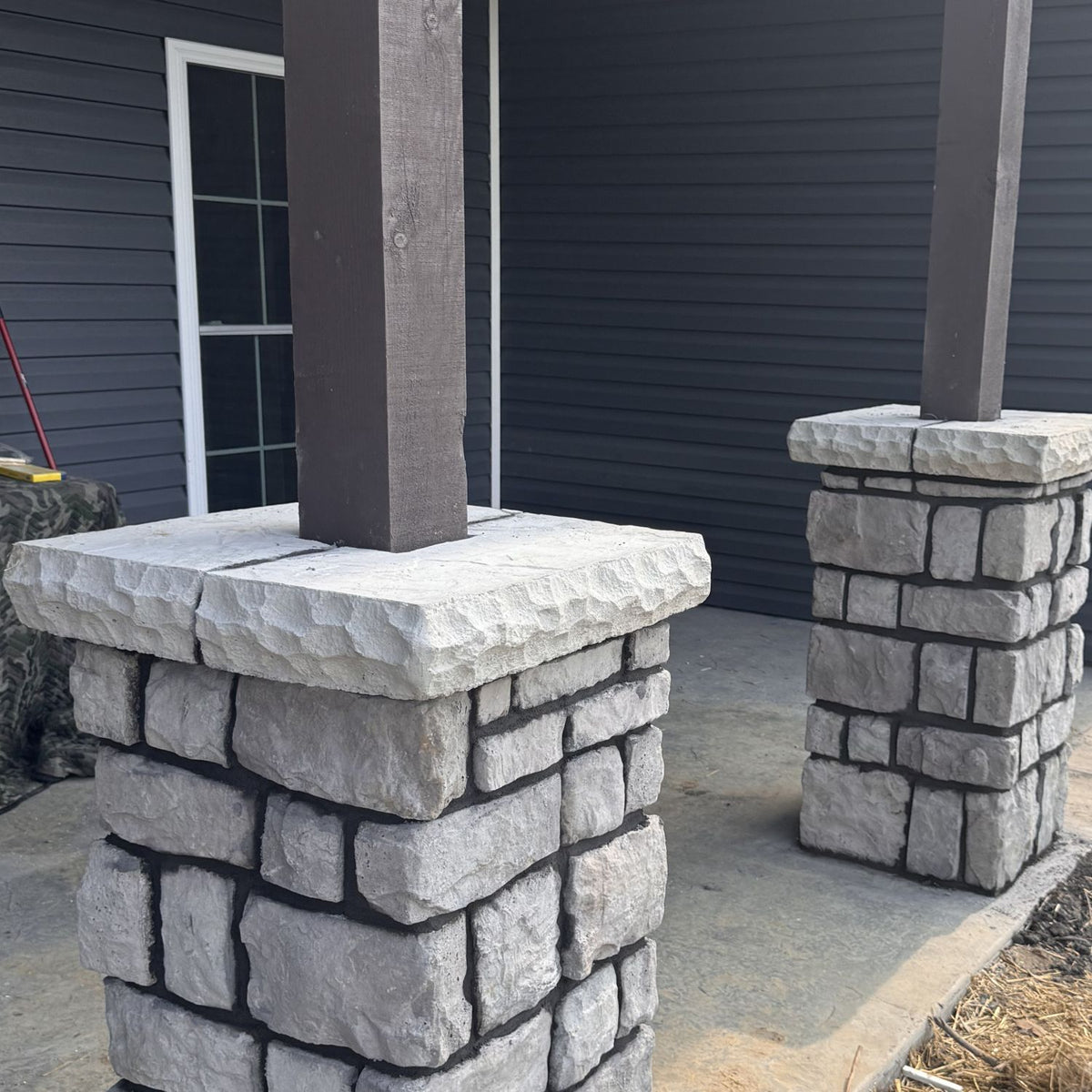 Black Bear Mountain Stone - Stone Veneer - Capstone / Hearthstone Smoke