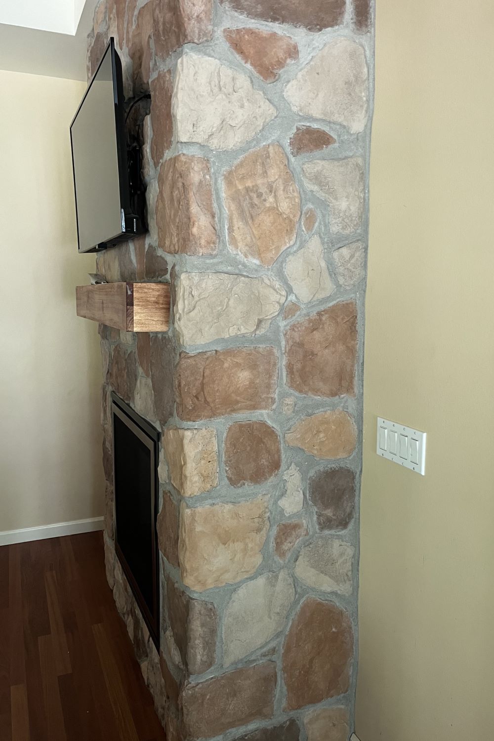 Black Bear Mountain Stone - Stone Veneer - Field Stone Death Valley