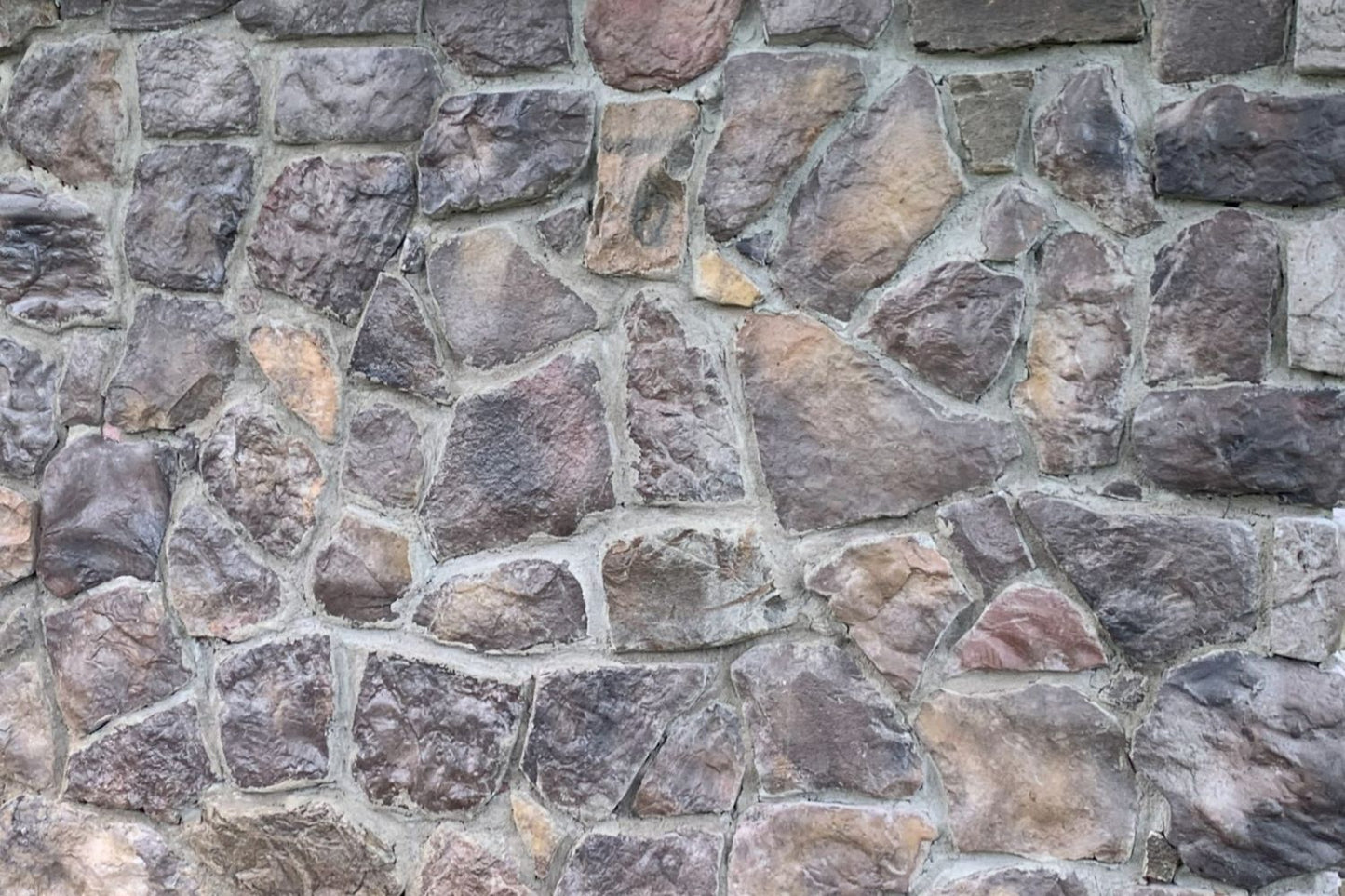 Black Bear Mountain Stone - Stone Veneer - Field Stone Kona