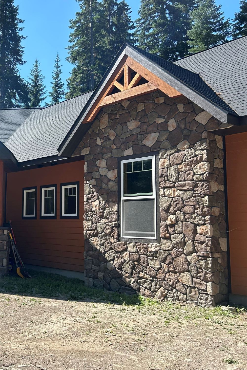 Black Bear Mountain Stone - Stone Veneer - Field Stone Mossy Creek