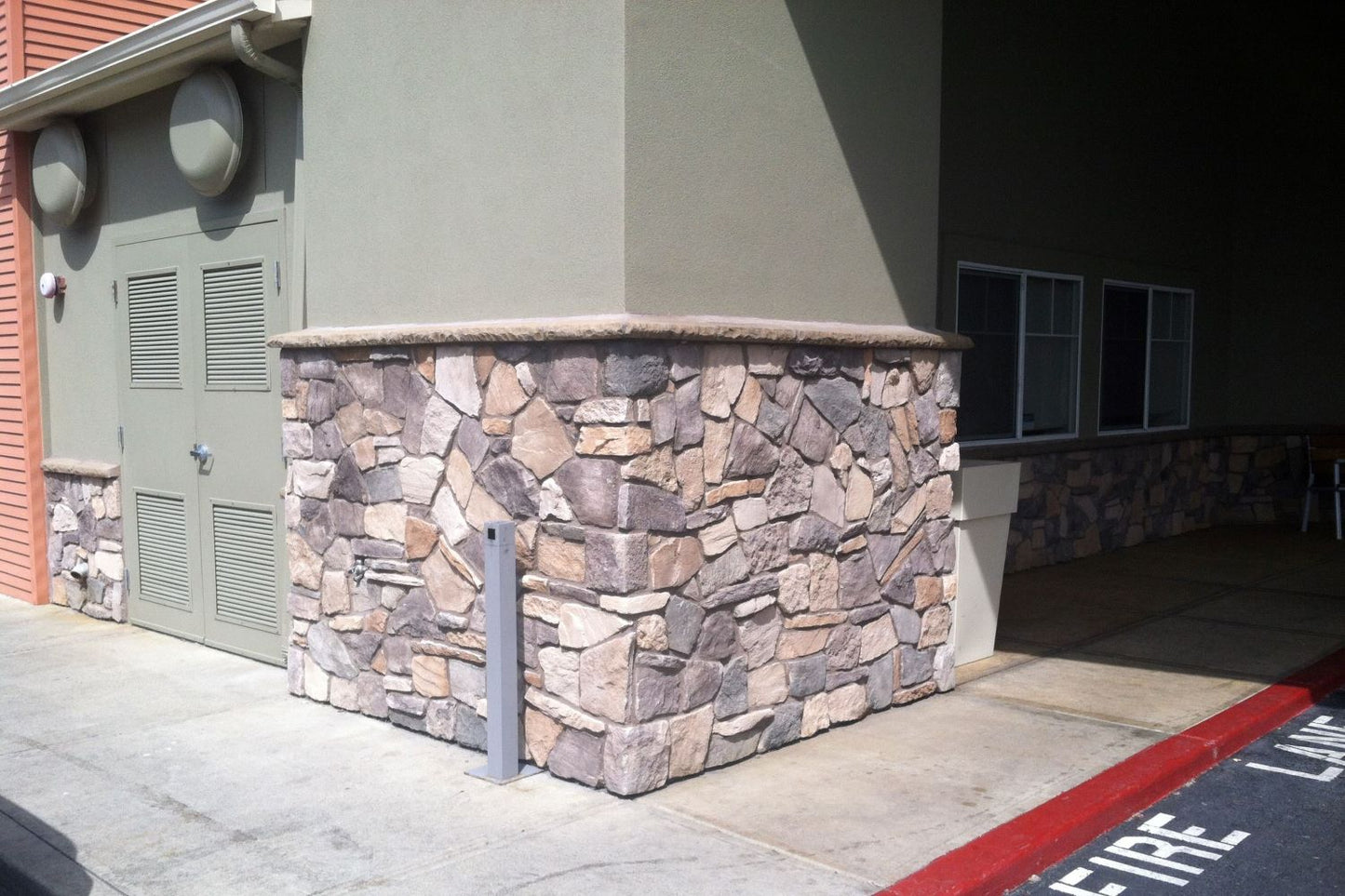 Black Bear Mountain Stone - Stone Veneer - Field Stone Ozark