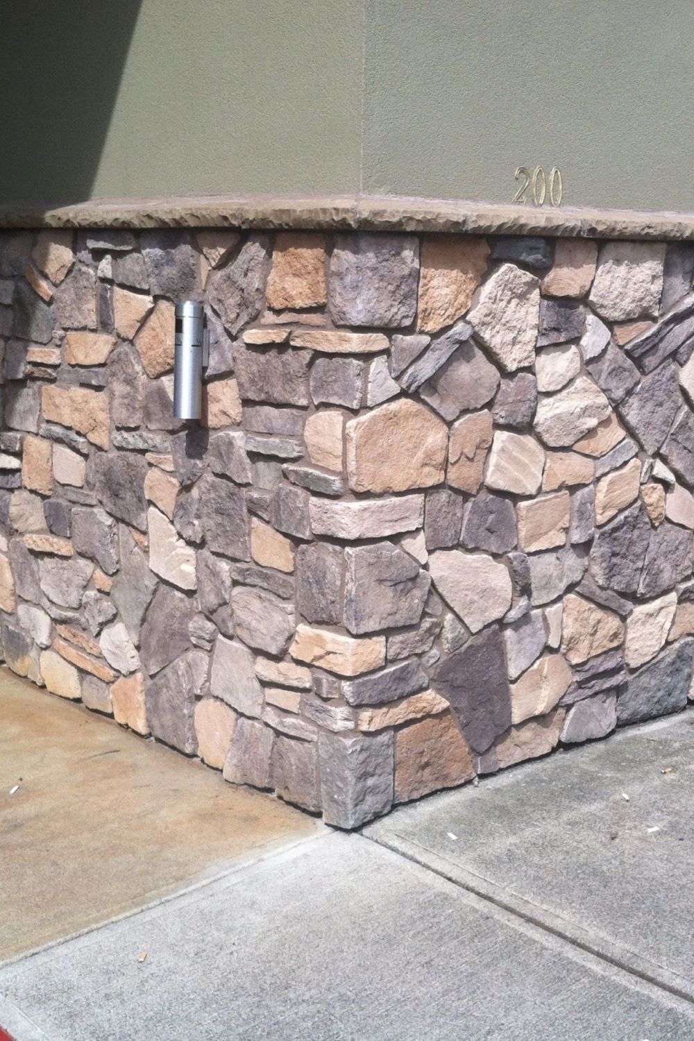 Black Bear Mountain Stone - Stone Veneer - Field Stone Ozark