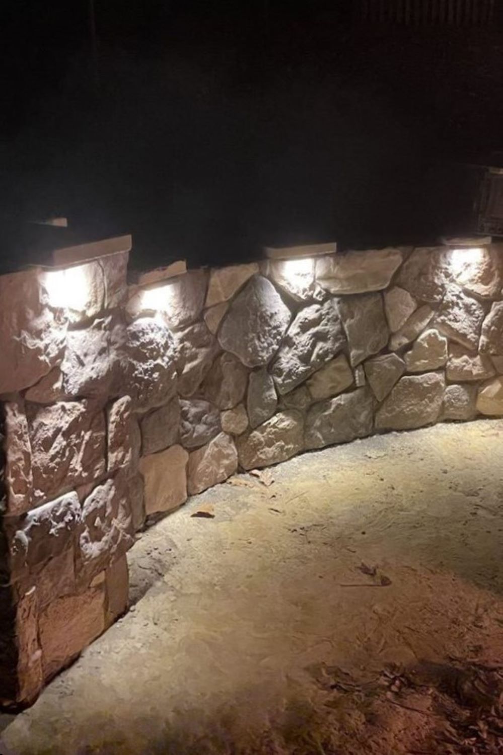 Black Bear Mountain Stone - Stone Veneer - Field Stone Rustic