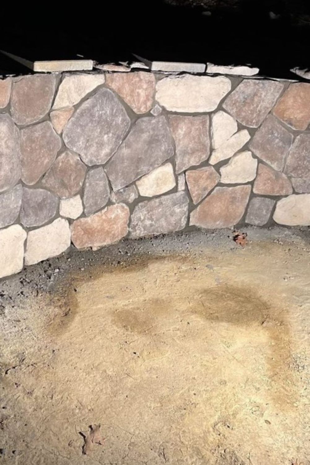 Black Bear Mountain Stone - Stone Veneer - Field Stone Rustic