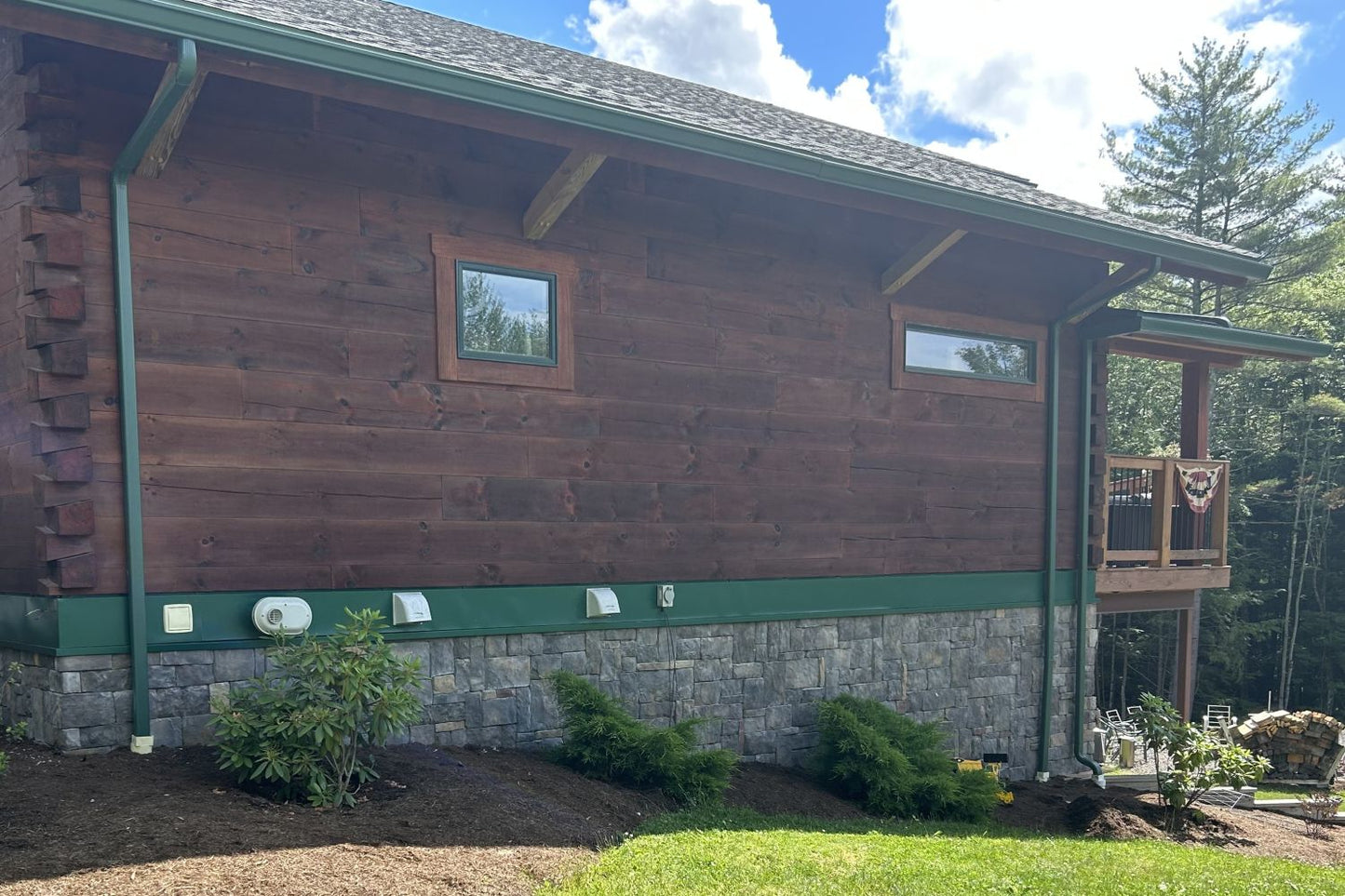 Black Bear Mountain Stone - Stone Veneer - Hackett Stone Kona