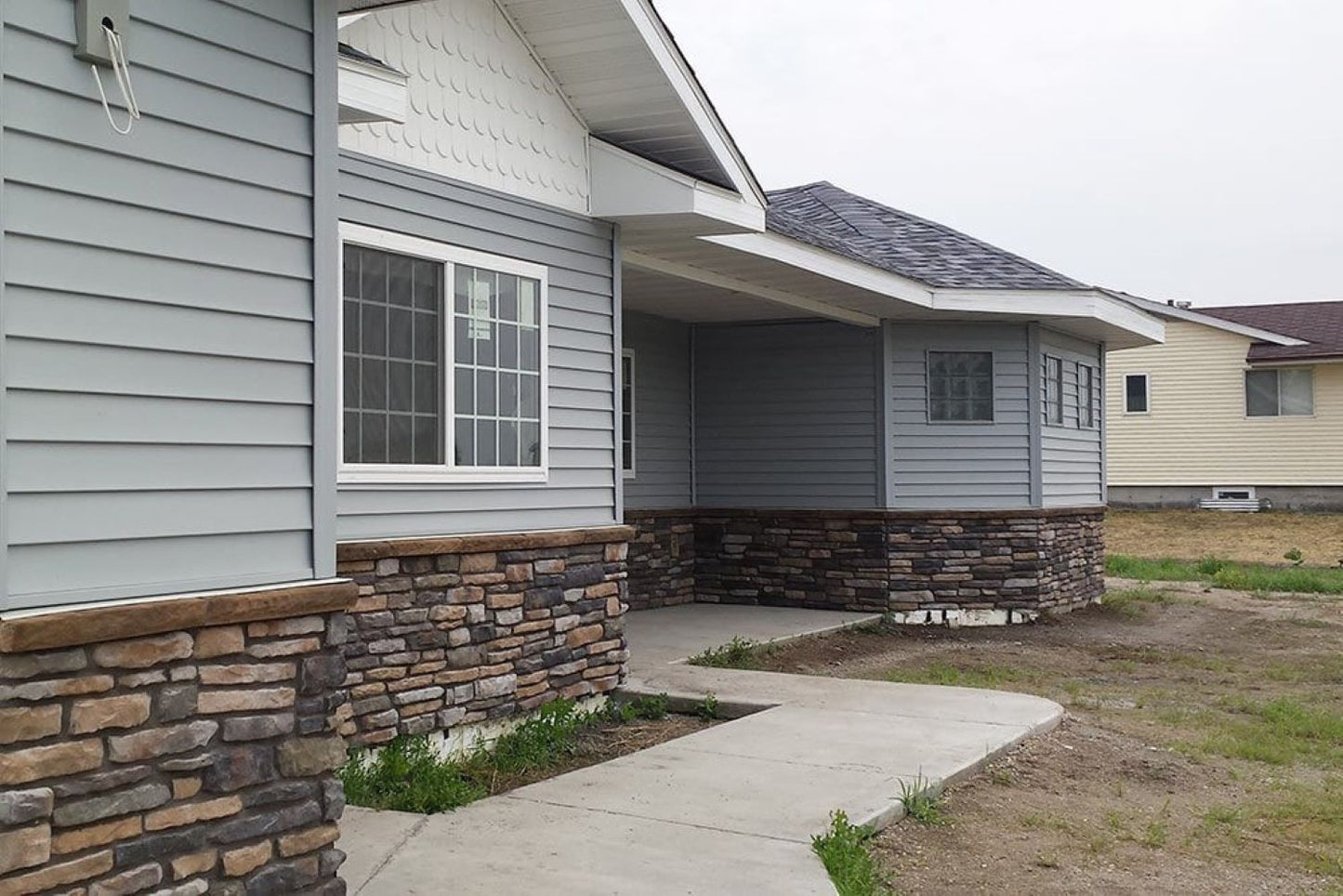 Black Bear Mountain Stone - Stone Veneer - Ledge Stone Aspen