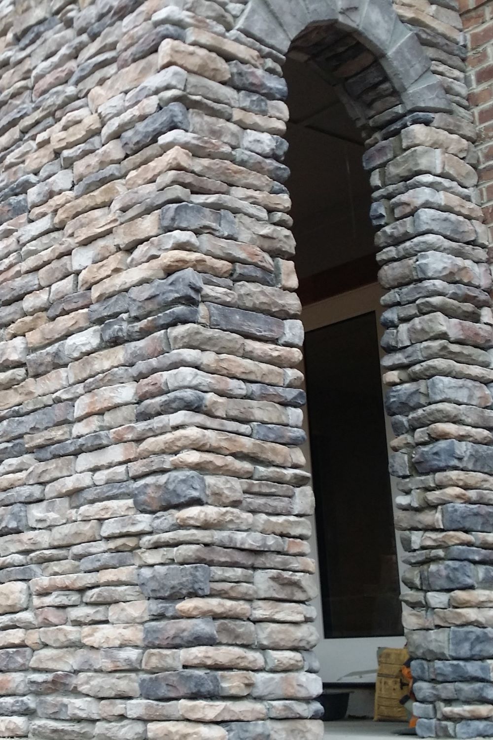 Black Bear Mountain Stone - Stone Veneer - Ledge Stone Aspen