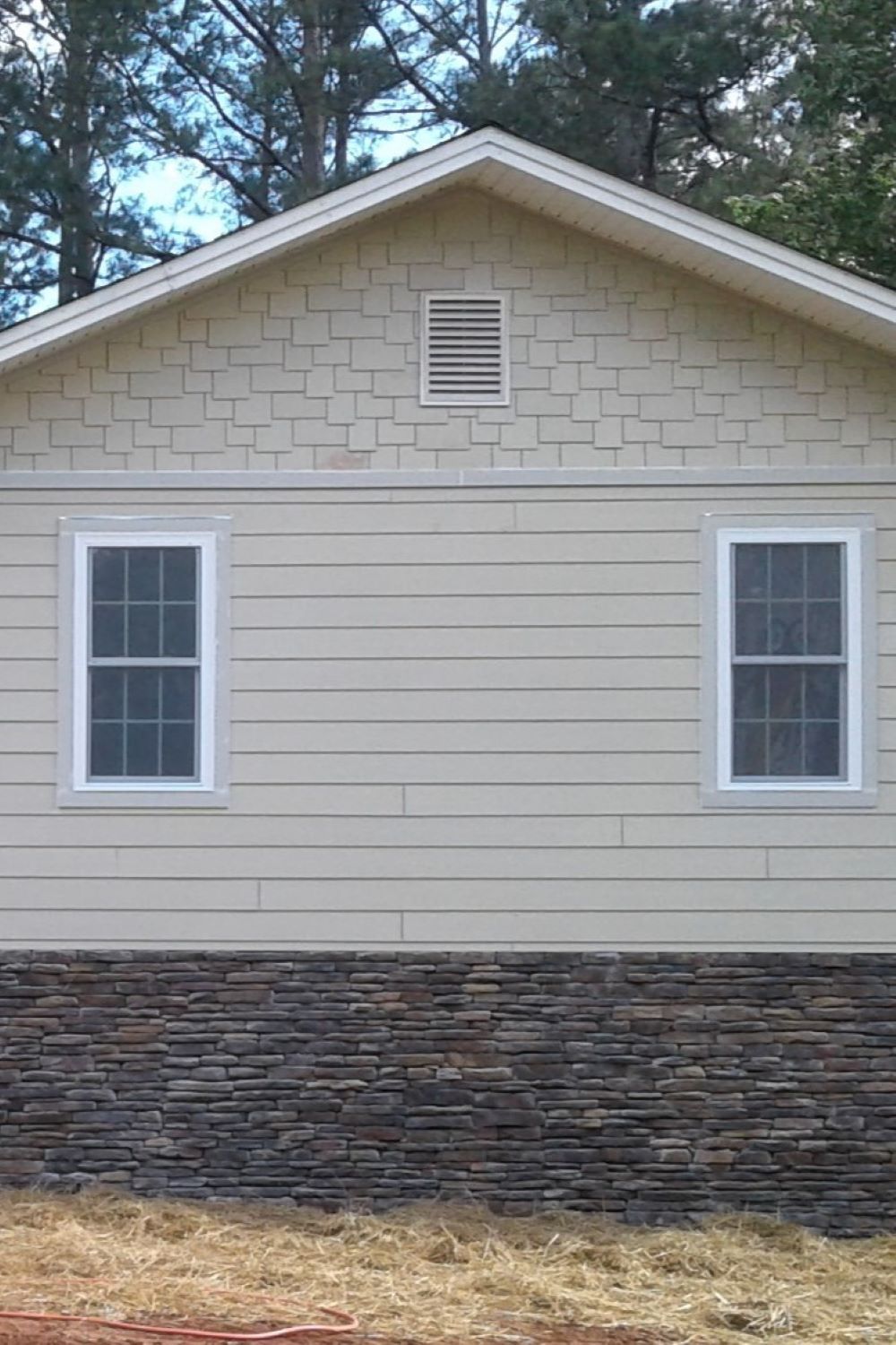 Black Bear Mountain Stone - Stone Veneer - Ledge Stone Kona
