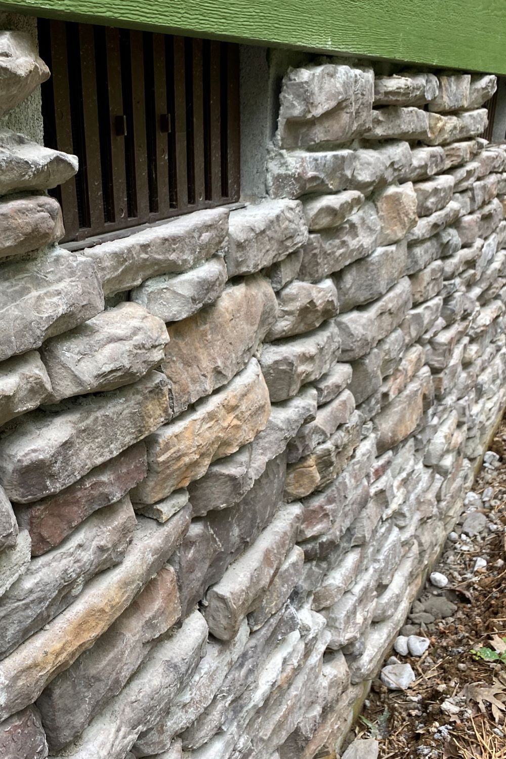 Black Bear Mountain Stone - Stone Veneer - Ledge Stone Kona