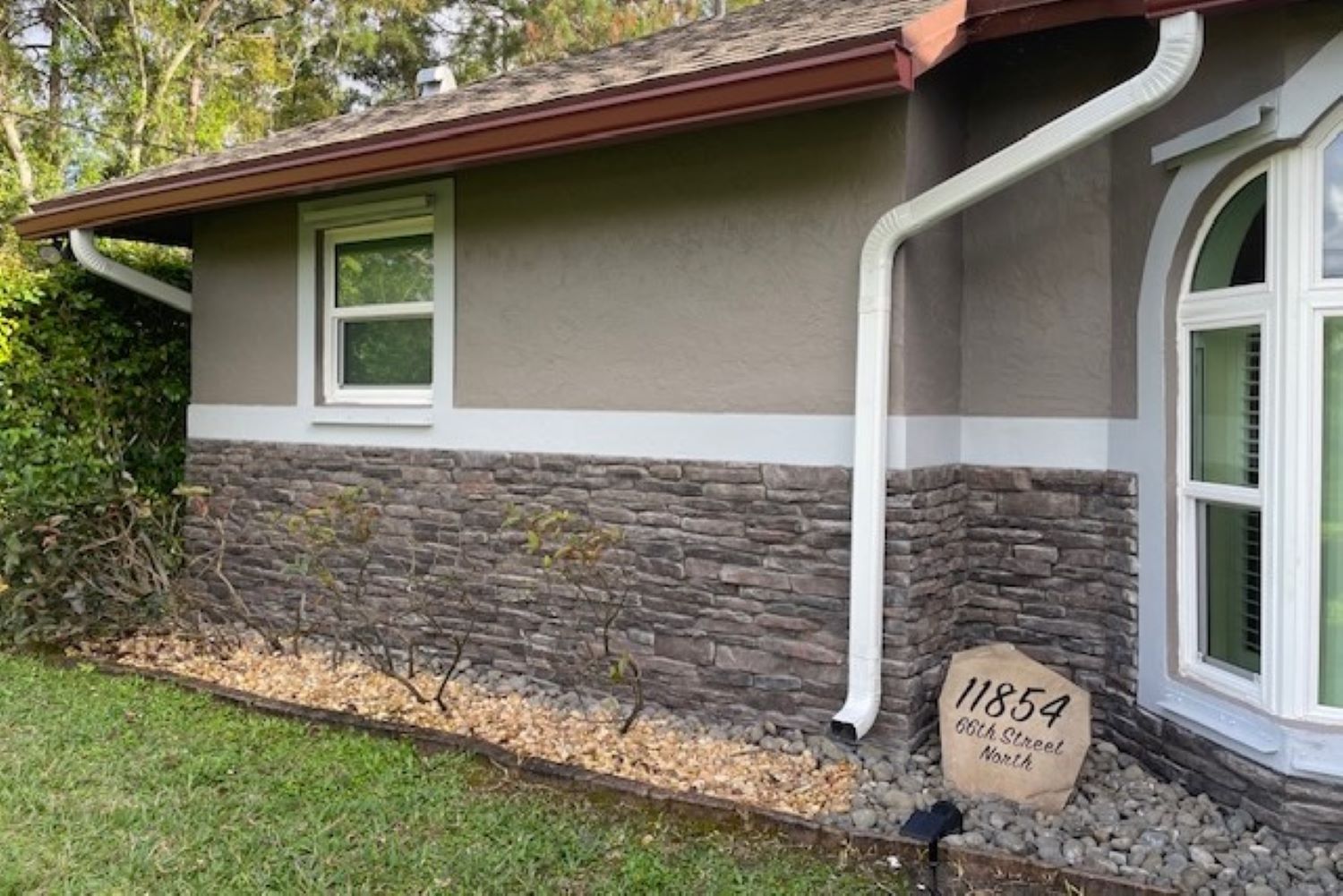 Black Bear Mountain Stone - Stone Veneer - Ledge Stone Midnight