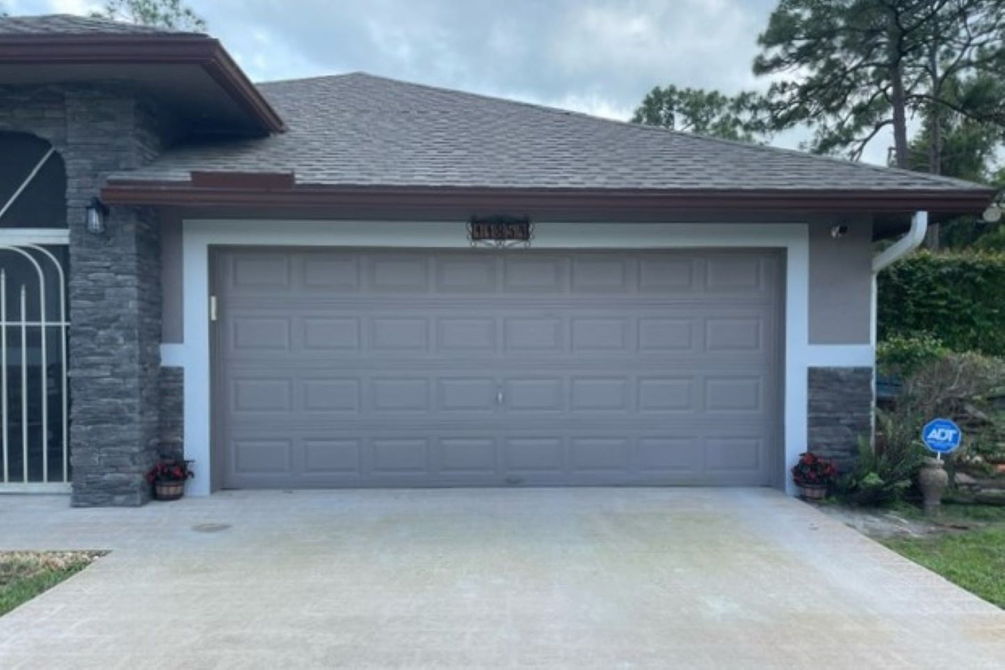 Black Bear Mountain Stone - Stone Veneer - Ledge Stone Midnight