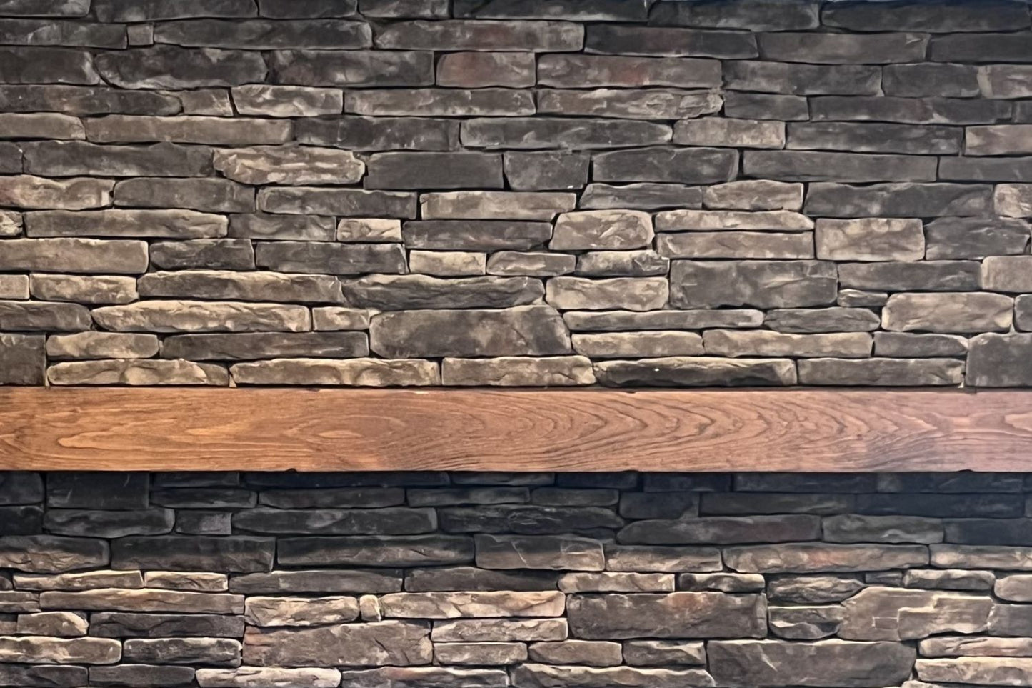 Black Bear Mountain Stone - Stone Veneer - Ledge Stone Midnight