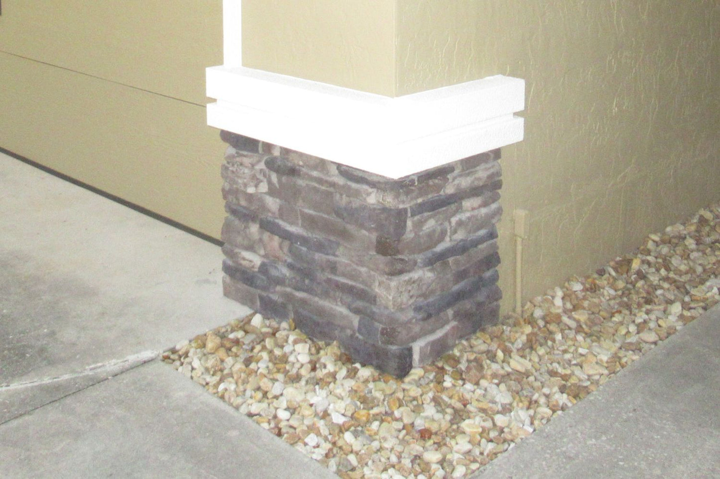 Black Bear Mountain Stone - Stone Veneer - Ledge Stone Midnight