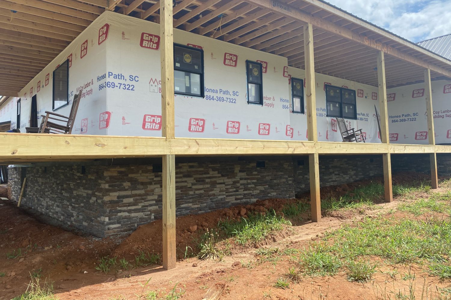 Black Bear Mountain Stone - Stone Veneer - Ledge Stone Rustic