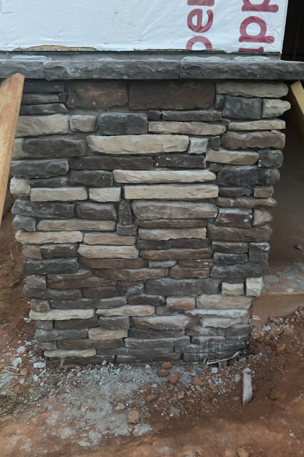 Black Bear Mountain Stone - Stone Veneer - Ledge Stone Rustic