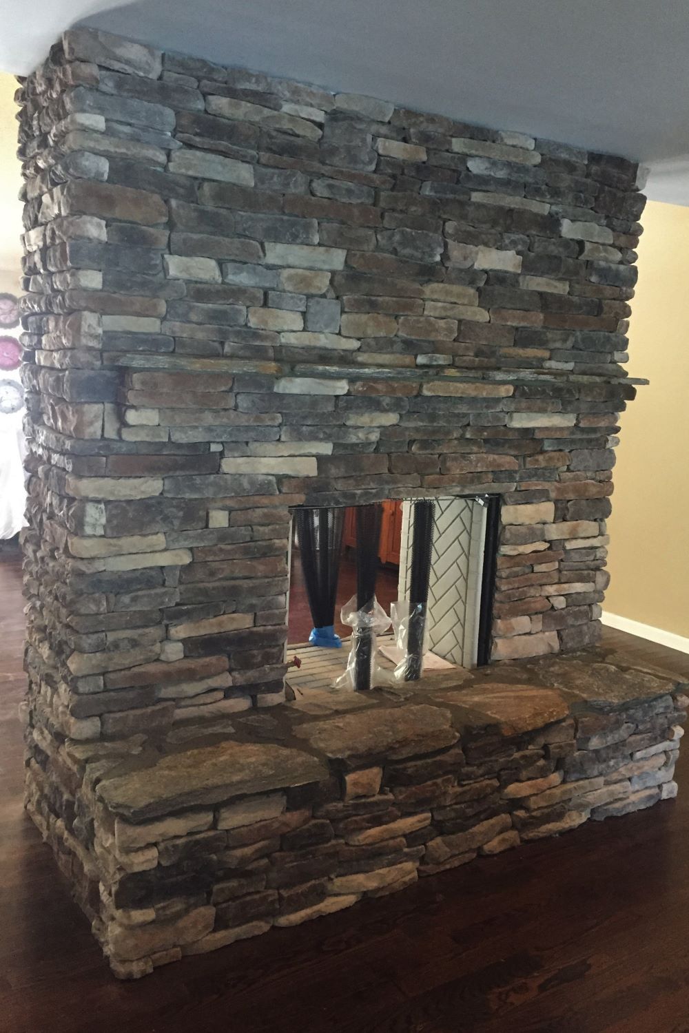 Black Bear Mountain Stone - Stone Veneer - Ledge Stone Rustic