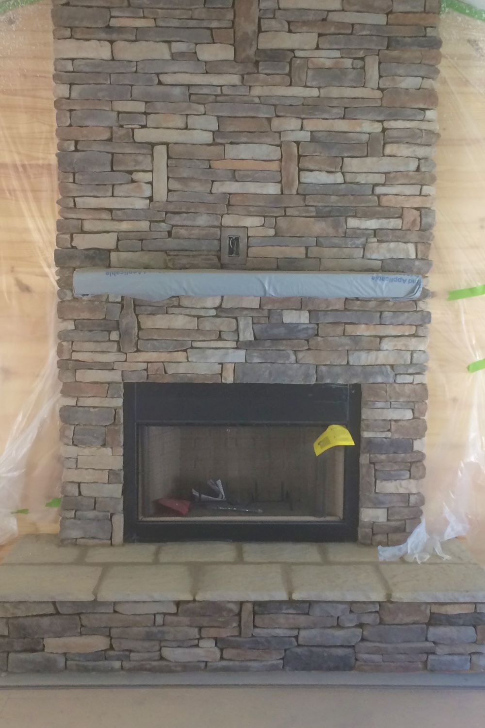 Black Bear Mountain Stone - Stone Veneer - Ledge Stone Rustic