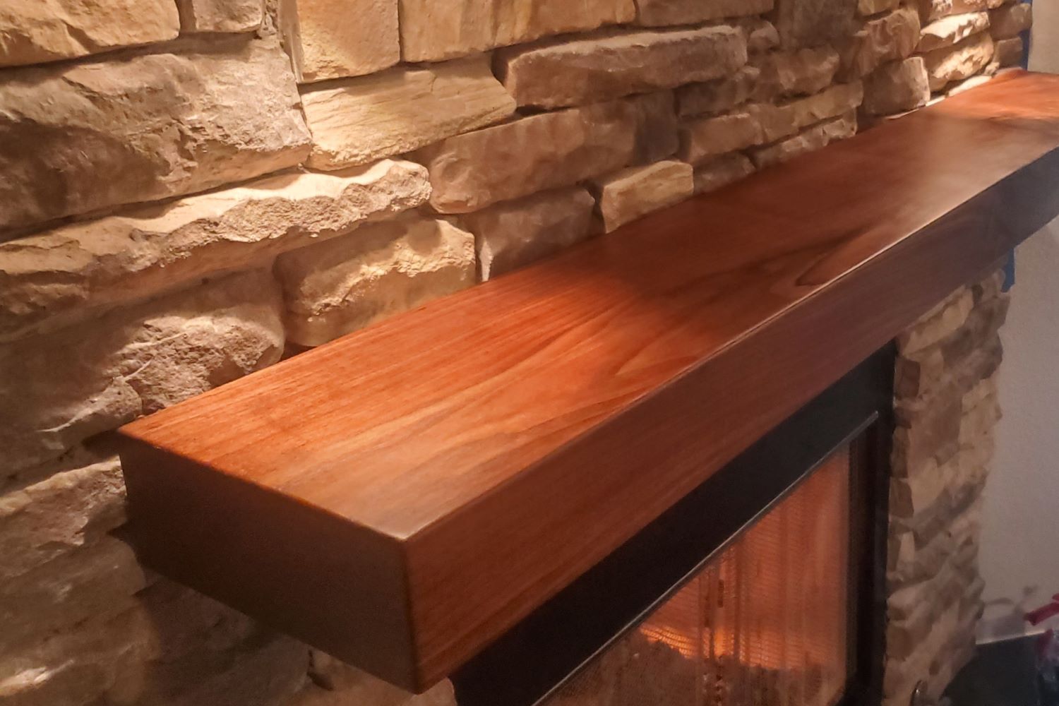 Black Bear Mountain Stone - Stone Veneer - Ledge Stone Rustic