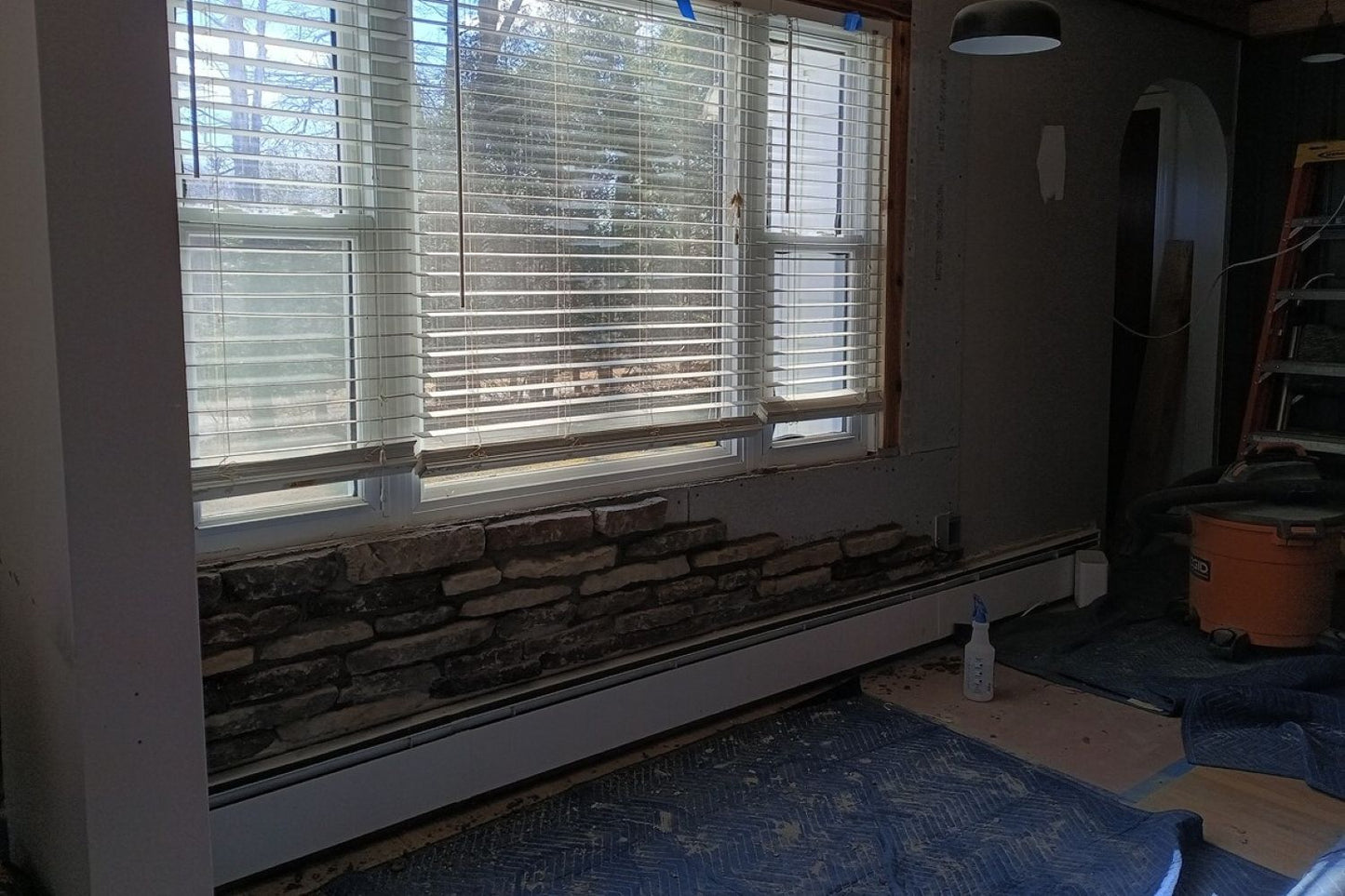 Black Bear Mountain Stone - Stone Veneer - Ledge Stone Rustic
