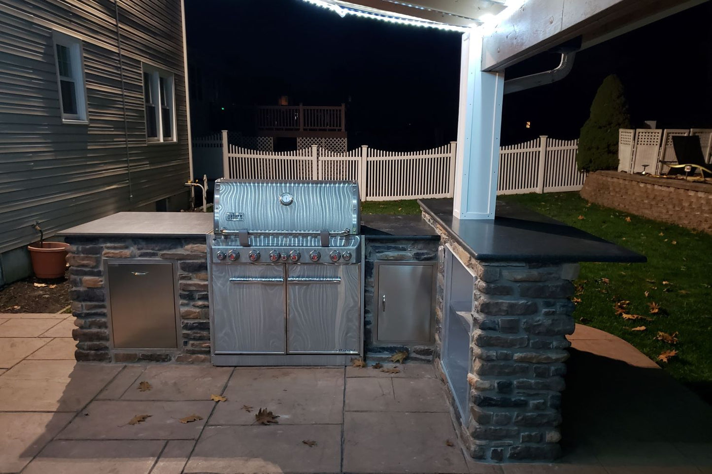 Black Bear Mountain Stone - Stone Veneer - Ledge Stone Sonoma