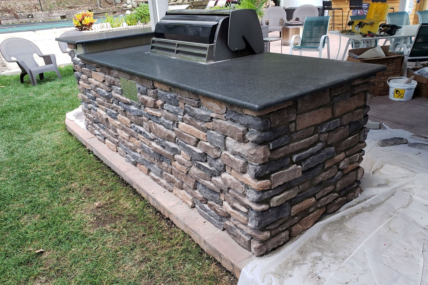 Black Bear Mountain Stone - Stone Veneer - Ledge Stone Sonoma