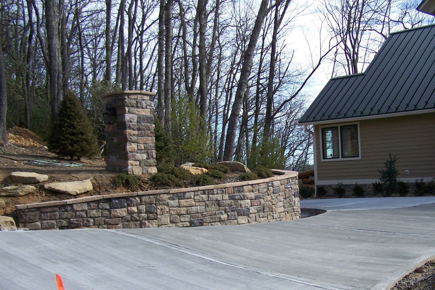 Black Bear Mountain Stone - Stone Veneer - Lime Stone Aspen