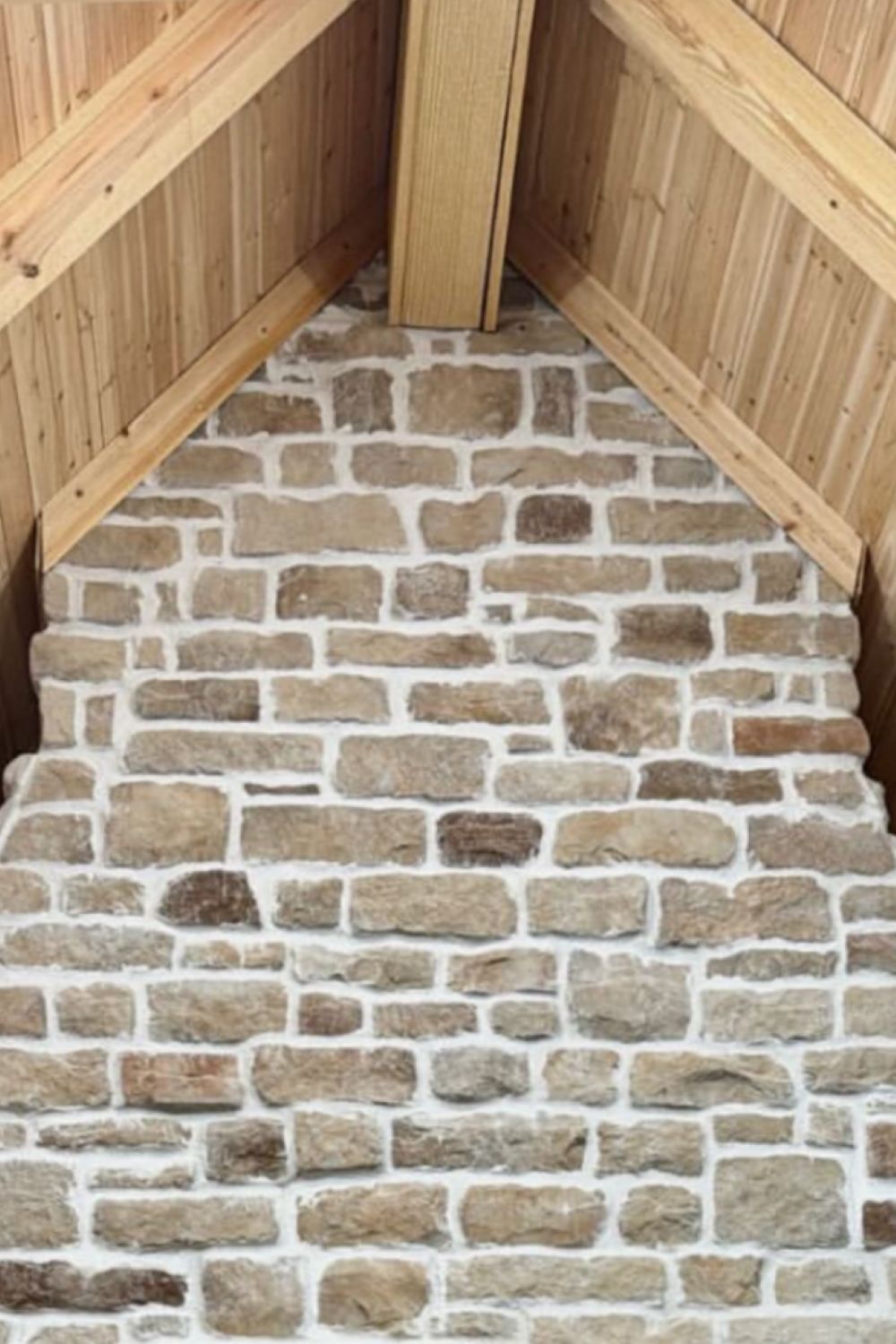 Black Bear Mountain Stone - Stone Veneer - Lime Stone Austin White