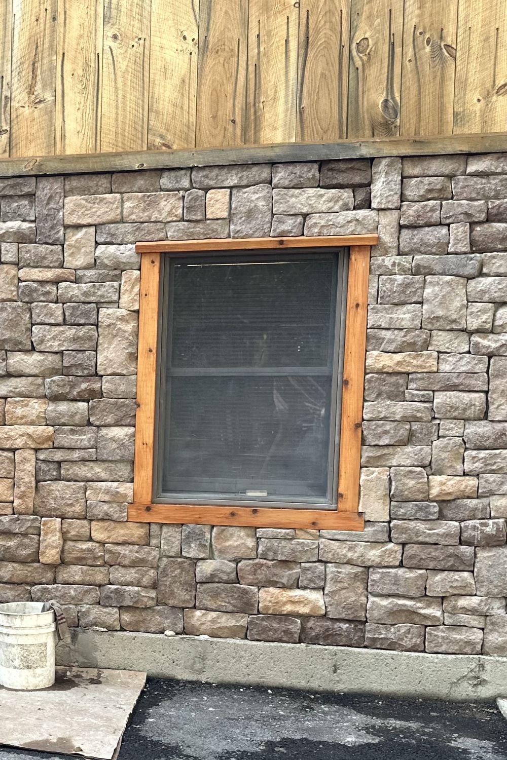 Black Bear Mountain Stone - Stone Veneer - Lime Stone Tuscany