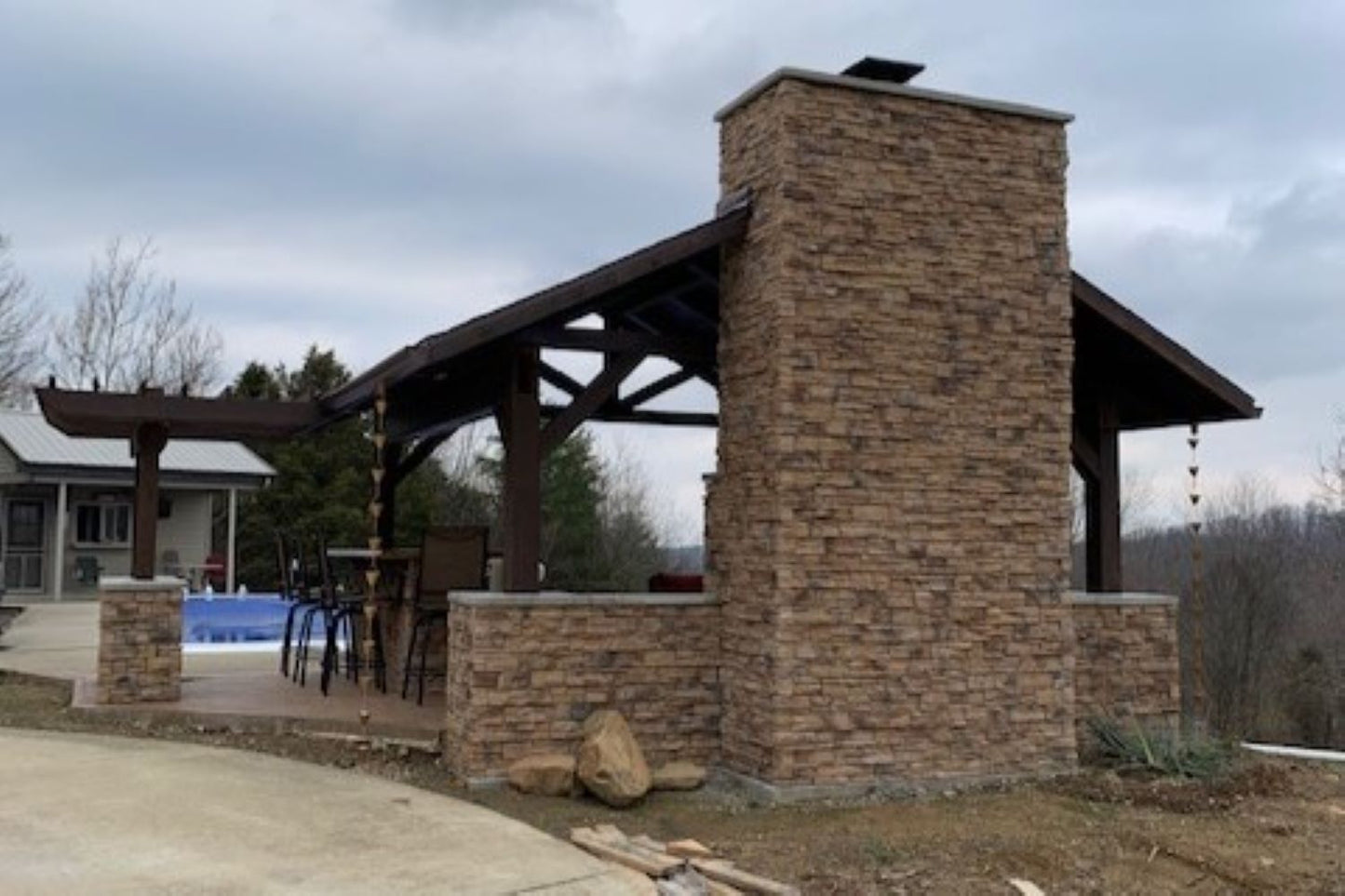 Black Bear Mountain Stone - Stone Veneer - Ready Stack Stone Panel Alabama
