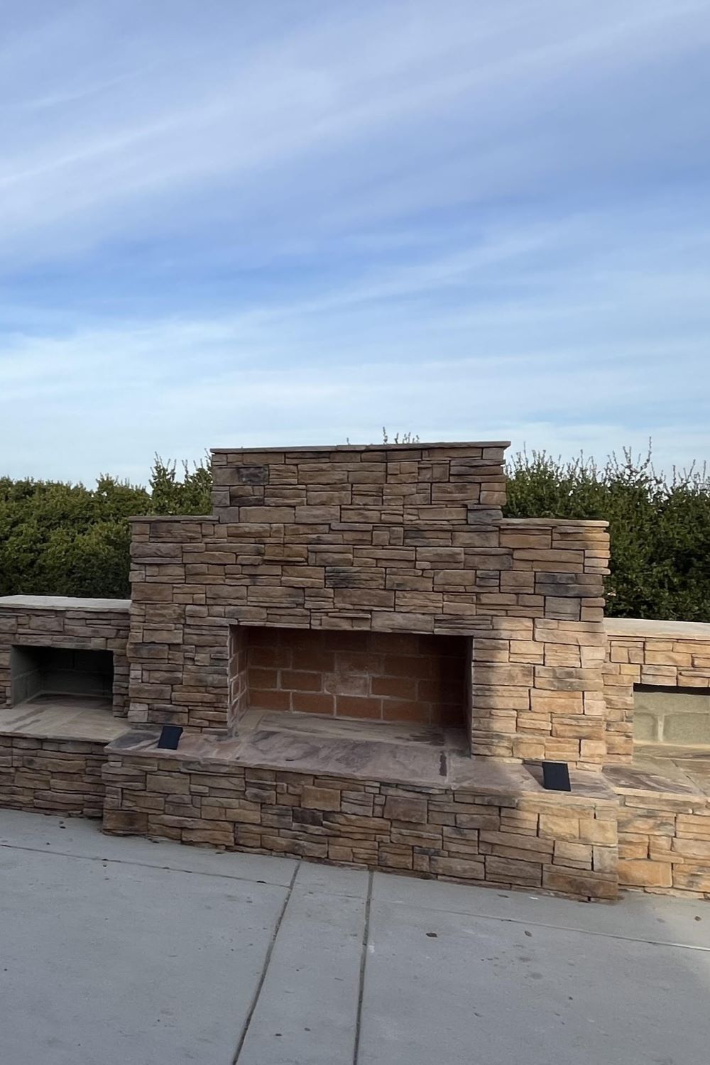 Black Bear Mountain Stone - Stone Veneer - Ready Stack Stone Panel Alabama