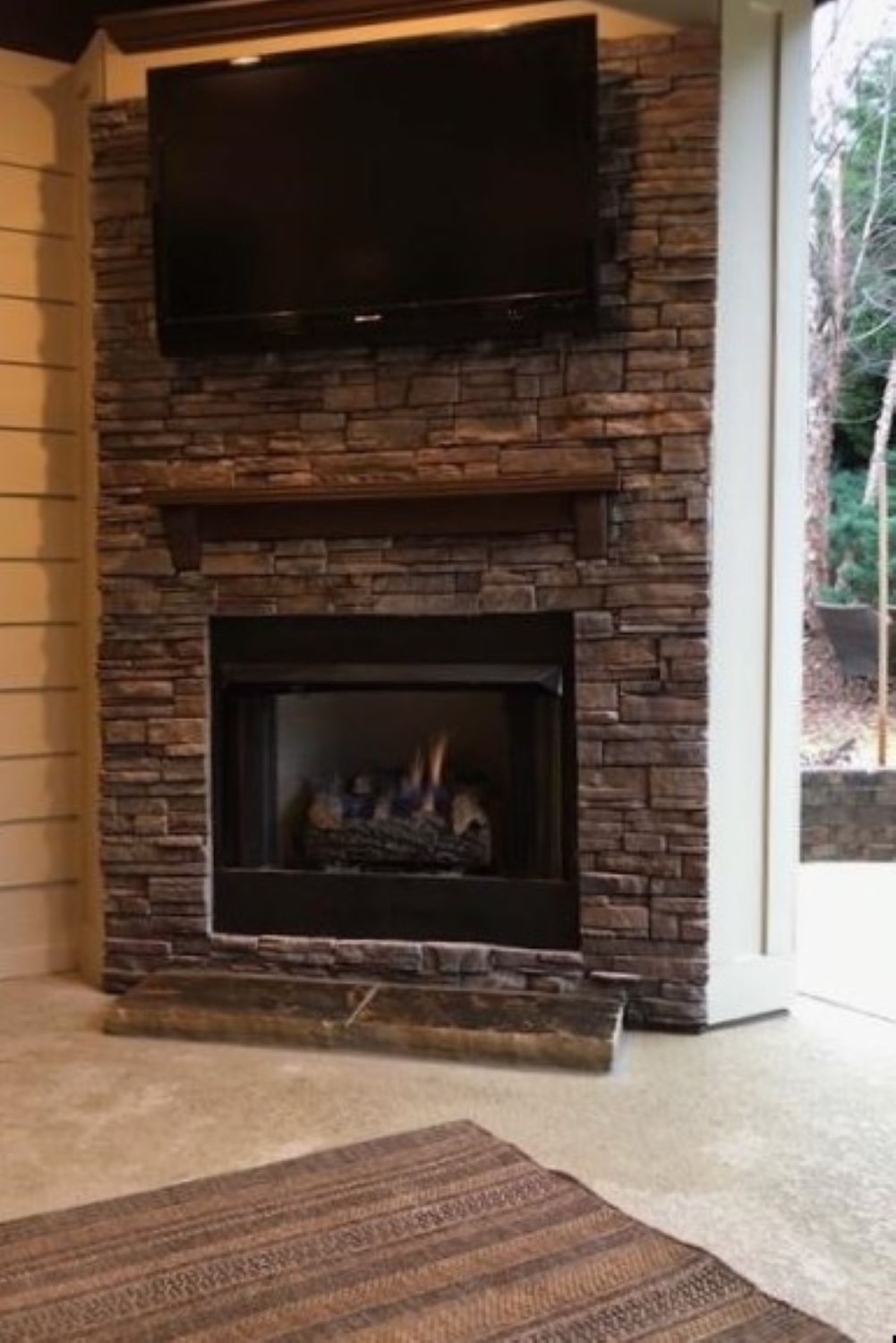 Black Bear Mountain Stone - Stone Veneer - Ready Stack Stone Panel Almond Buff