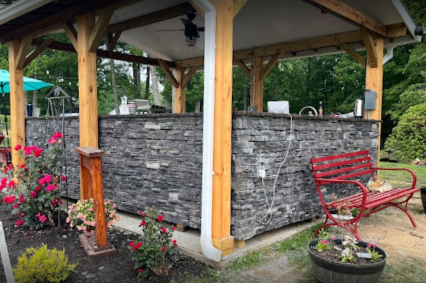 Black Bear Mountain Stone - Stone Veneer - Ready Stack Stone Panel Black Forest
