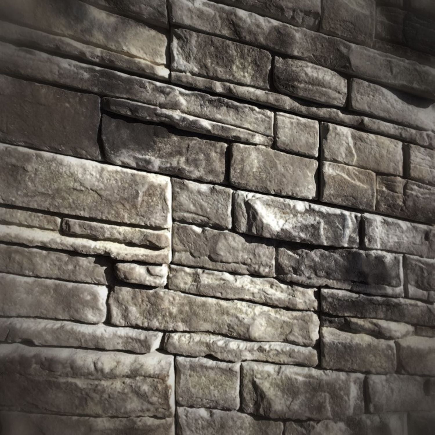 Black Bear Mountain Stone - Stone Veneer - Ready Stack Cool Gray