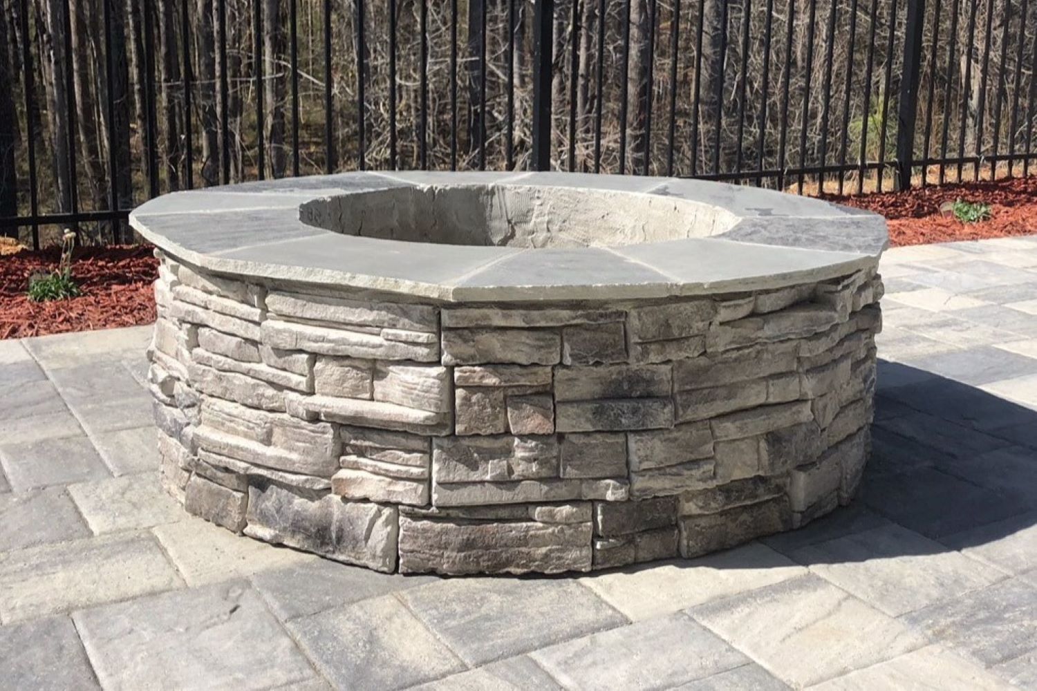 Black Bear Mountain Stone - Stone Veneer - Ready Stack Stone Panel Cool Gray