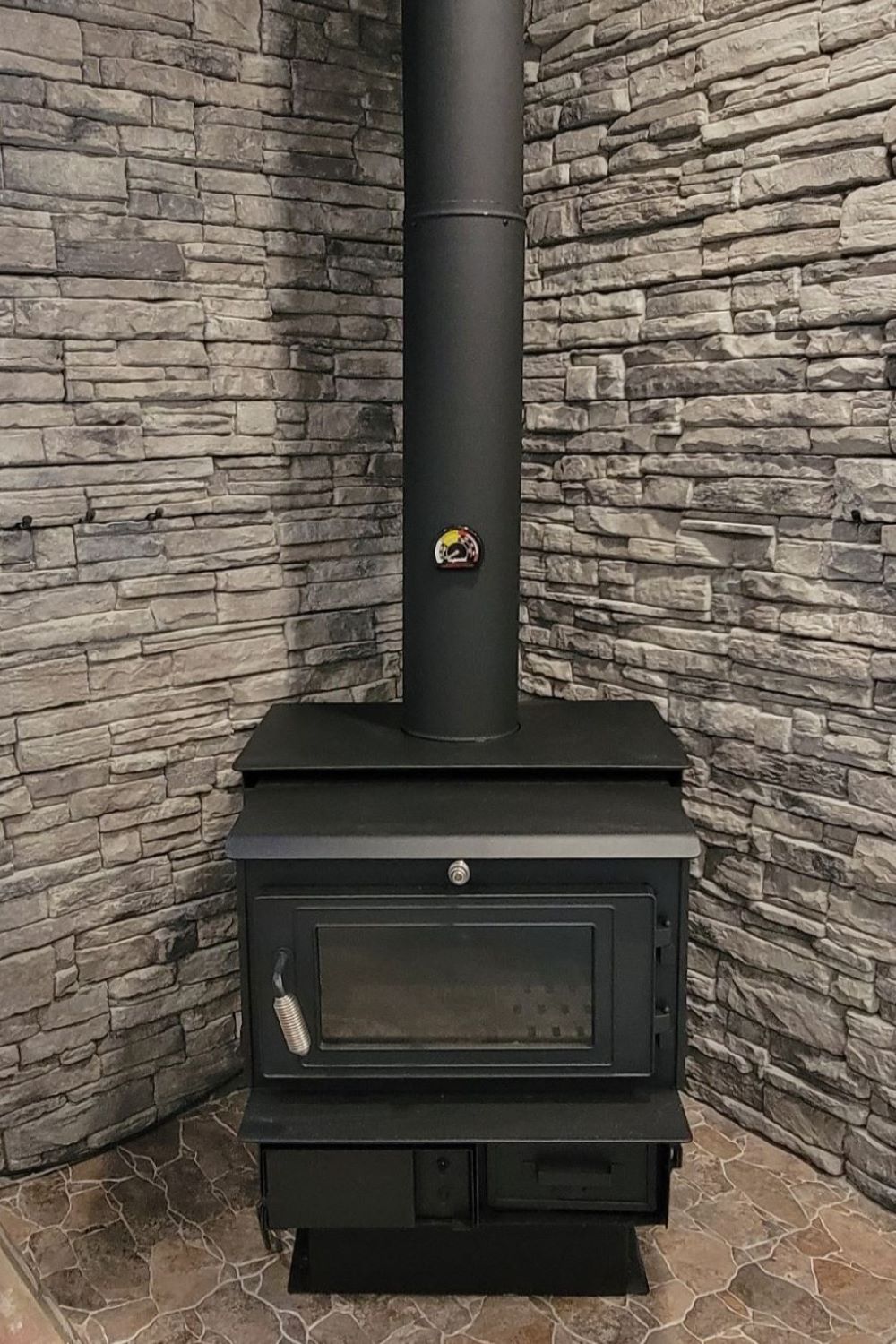 Black Bear Mountain Stone - Stone Veneer - Ready Stack Cool Gray