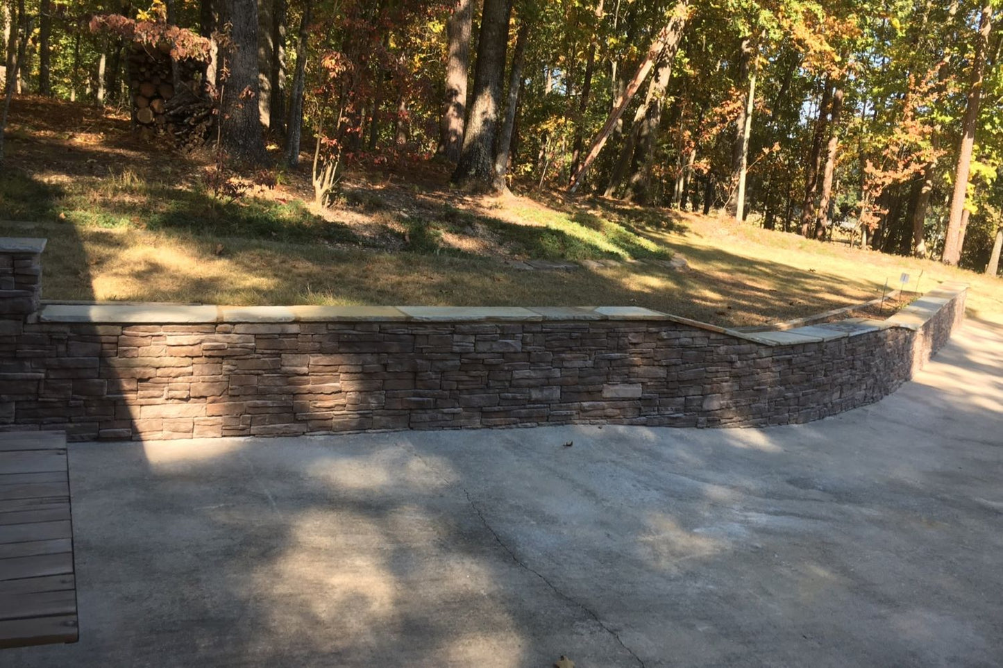 Black Bear Mountain Stone - Stone Veneer - Ready Stack Stone Panel Mossy Creek