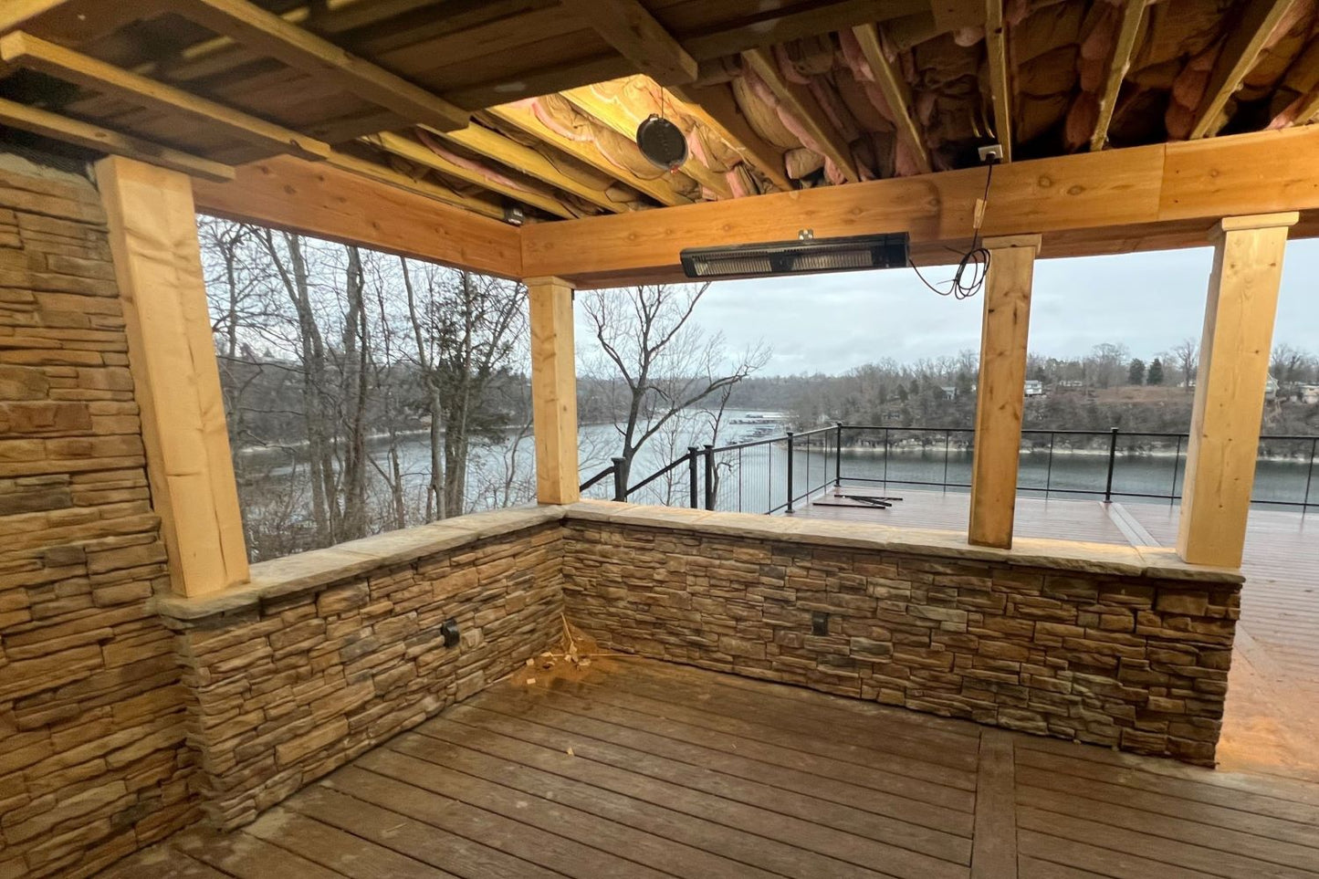 Black Bear Mountain Stone - Stone Veneer - Ready Stack Stone Panel Sienna