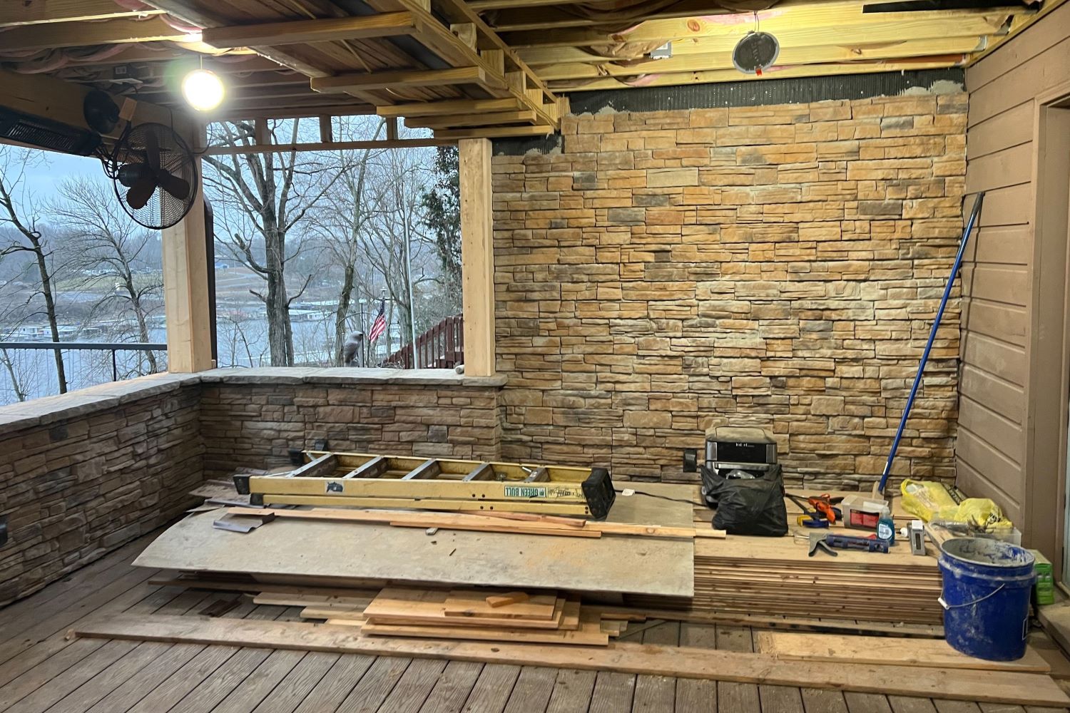 Black Bear Mountain Stone - Stone Veneer - Ready Stack Stone Panel Sienna