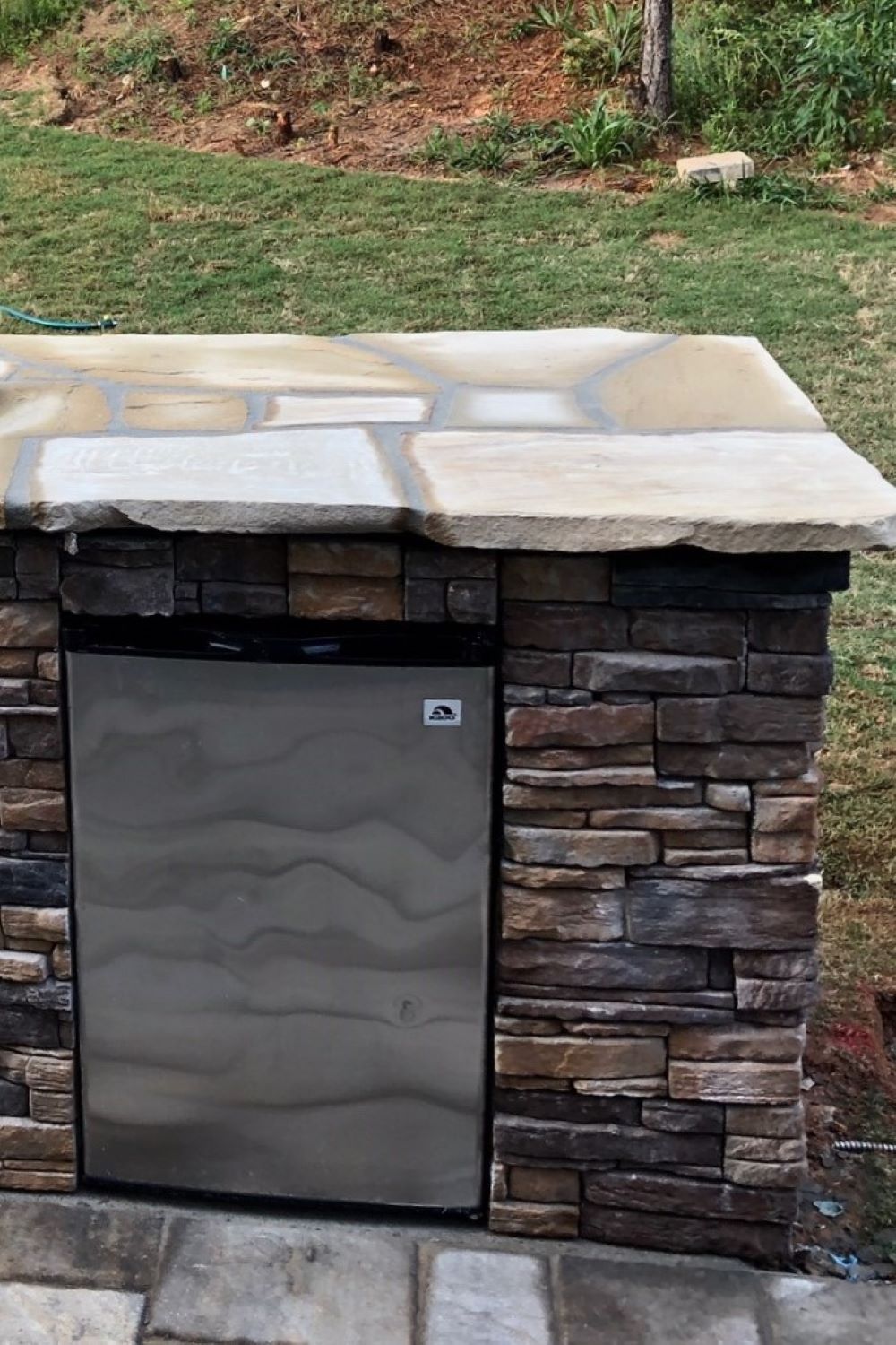 Black Bear Mountain Stone - Stone Veneer - Ready Stack Stone Panel Tacoma