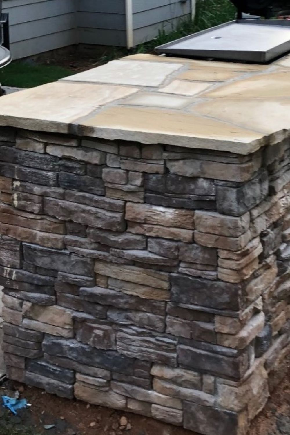 Black Bear Mountain Stone - Stone Veneer - Ready Stack Tacoma