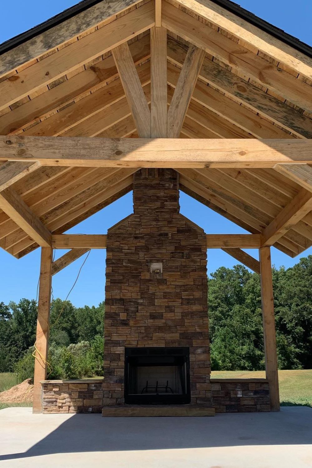 Black Bear Mountain Stone - Stone Veneer - Ready Stack Stone Panel Tacoma