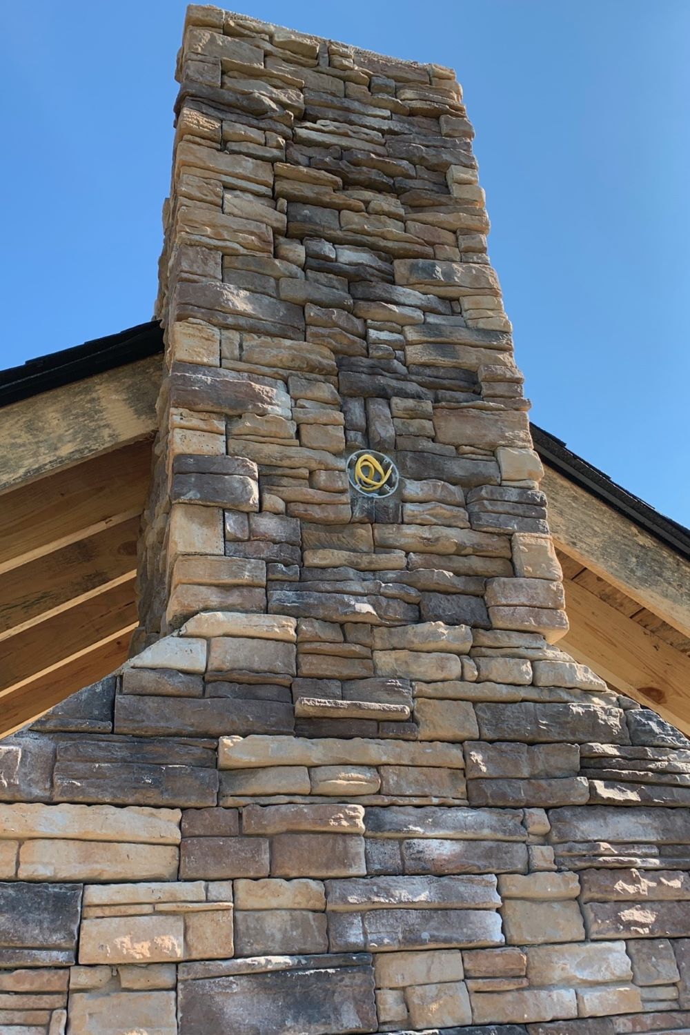 Black Bear Mountain Stone - Stone Veneer - Ready Stack Stone Panel Tacoma