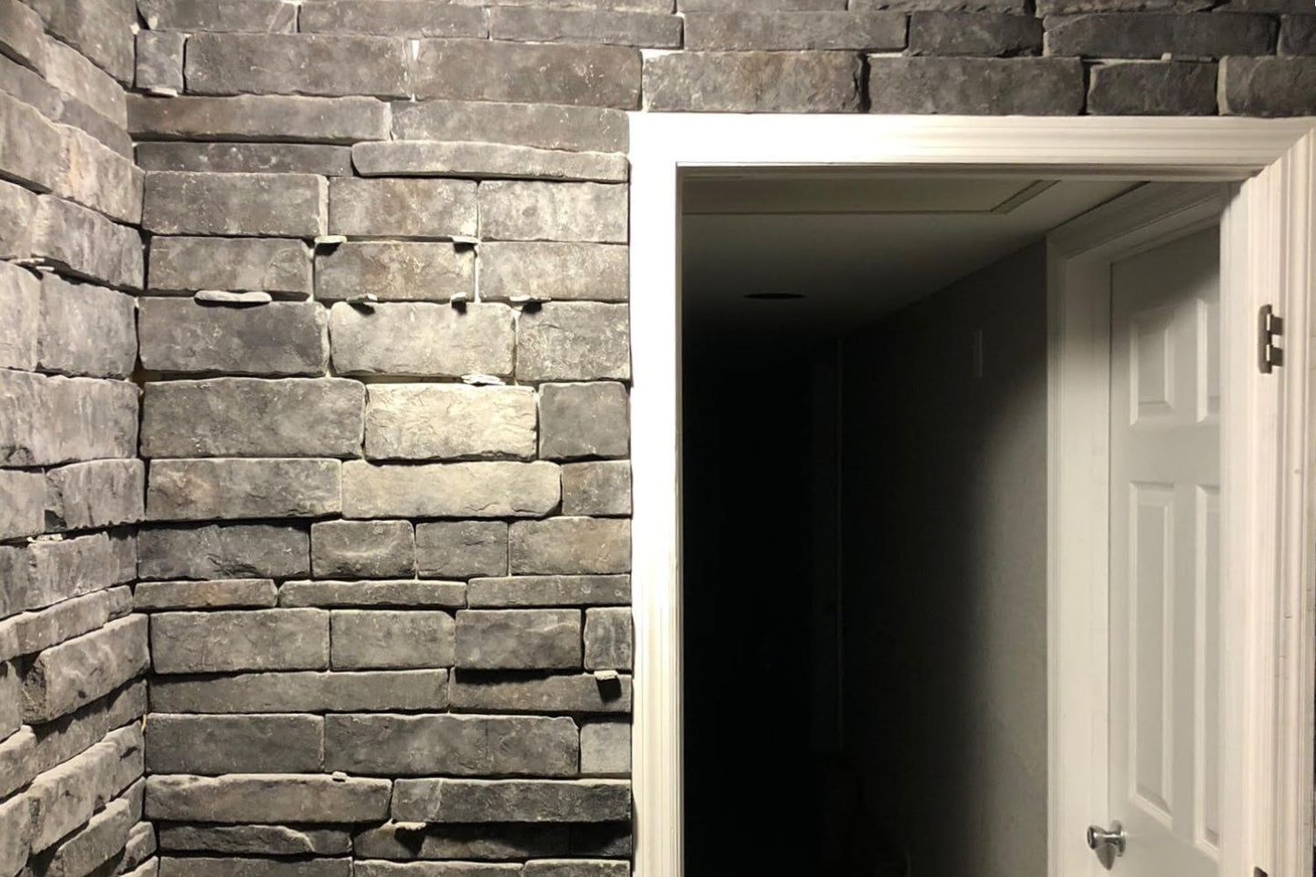 Black Bear Mountain Stone - Stone Veneer - Stack Stone Black Forest