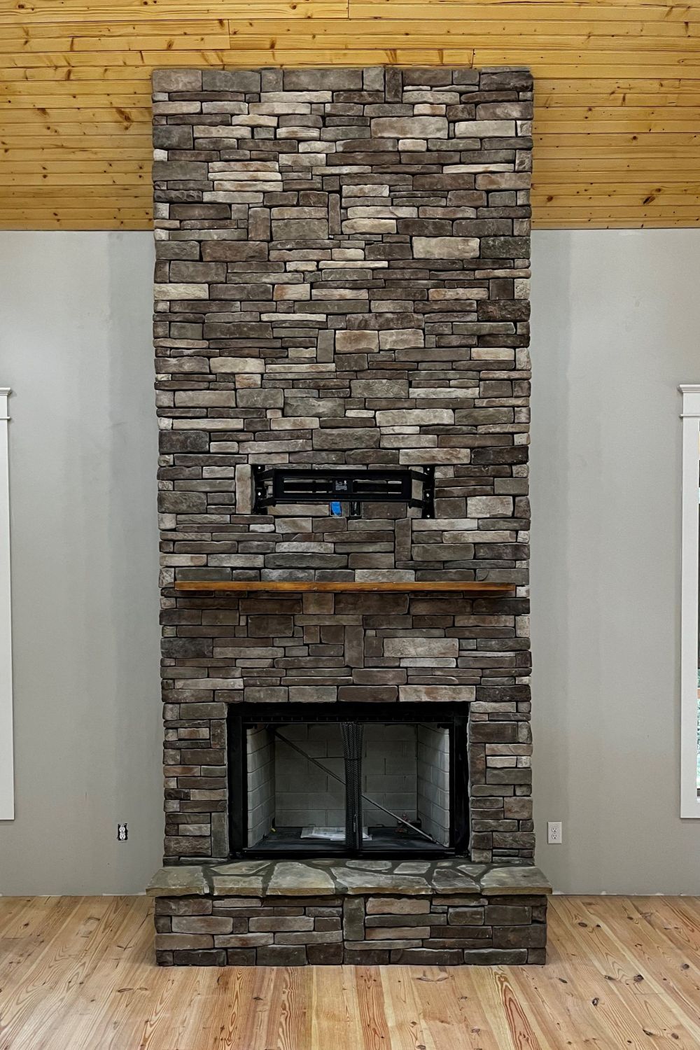 Black Bear Mountain Stone - Stone Veneer - Stack Stone Mossy Creek