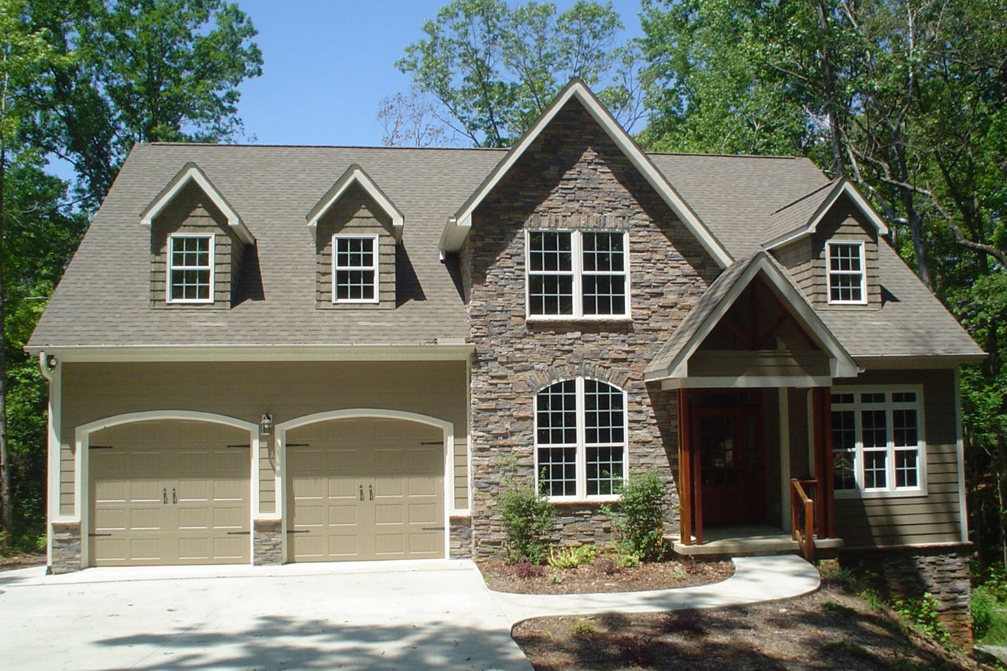 Black Bear Mountain Stone - Stone Veneer - Stack Stone Ozark